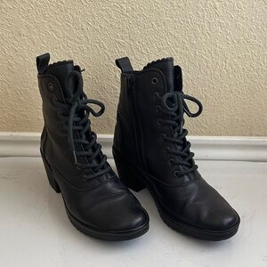 Fly London Black Lace-Up Heeled Granny Boot
